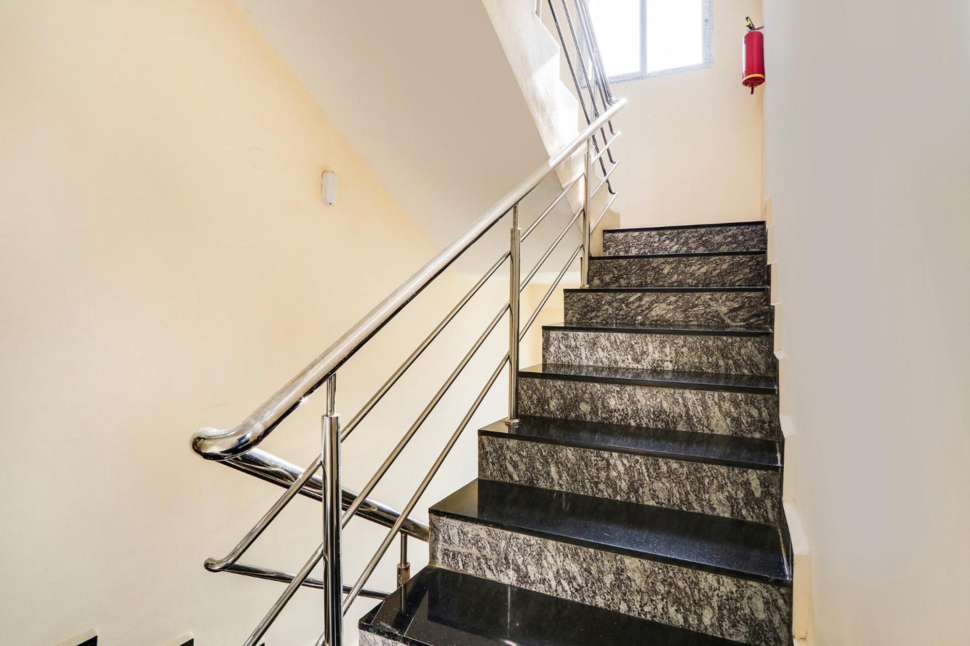 Fabhotel Prime Ravila Grand 海得拉巴 外观 照片